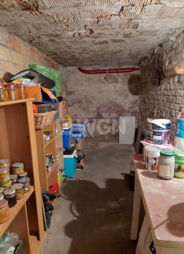 Mieszkanie na  sprzedaż Leszno Górne - Przestronne, ciepłe mieszkanie w kamienicy sprzedam.