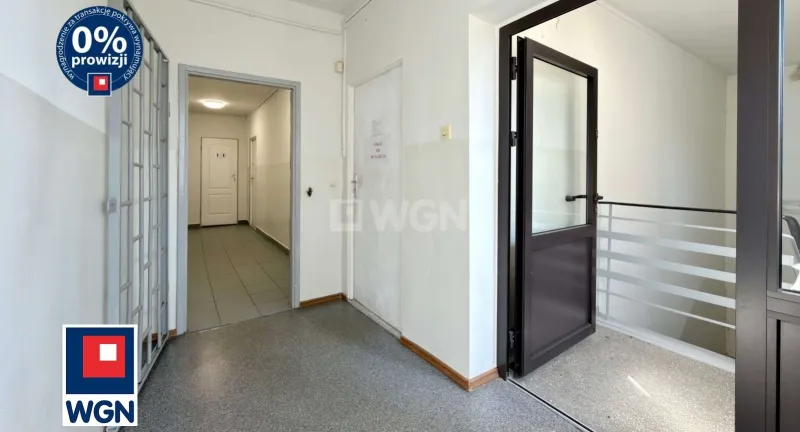 Lokal usługowy na  wynajem Łaziska Górne - Lokal użytkowy 47,40 m2 na wynajem - Łaziska Górne, ul. Mickiewicza 2A.